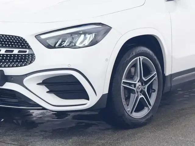 Mercedes-Benz GLA 250