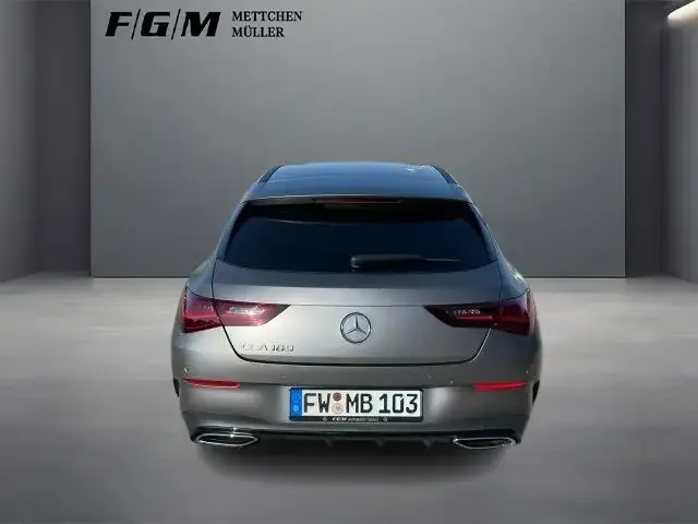 Mercedes-Benz CLA 180