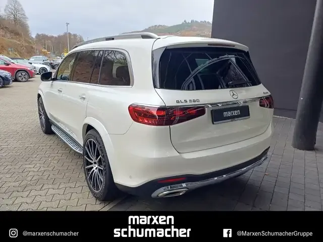 Mercedes-Benz GLS 580