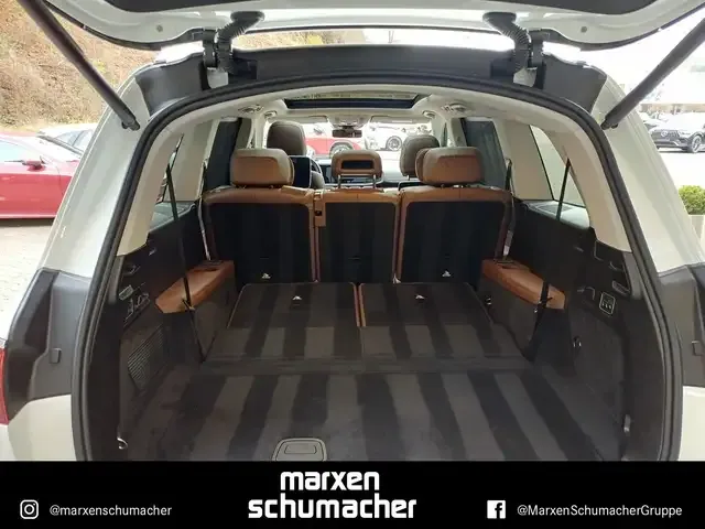 Mercedes-Benz GLS 580