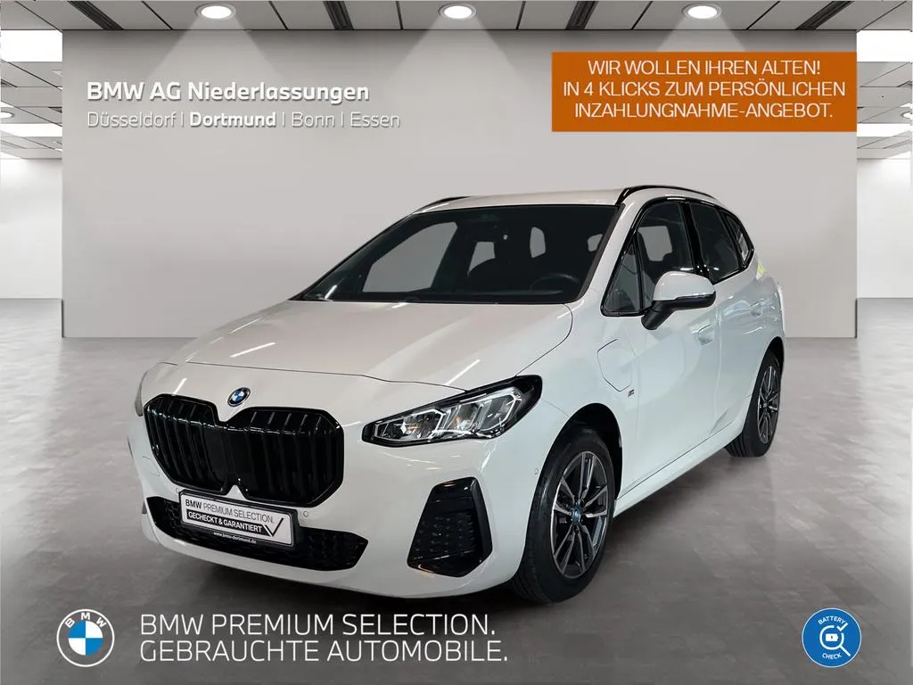 BMW 225