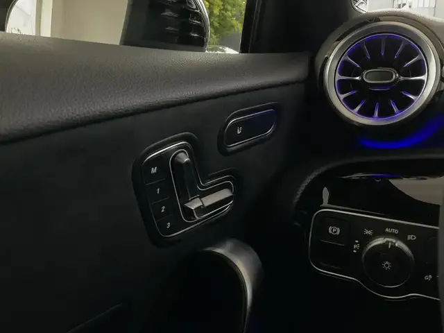 Mercedes-Benz A 45 AMG