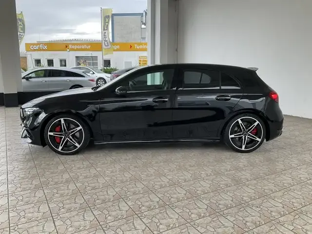 Mercedes-Benz A 45 AMG