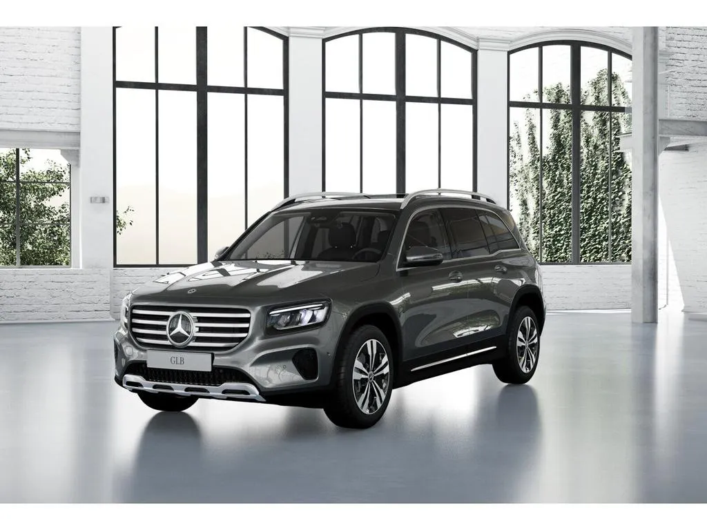 Mercedes-Benz GLB 220