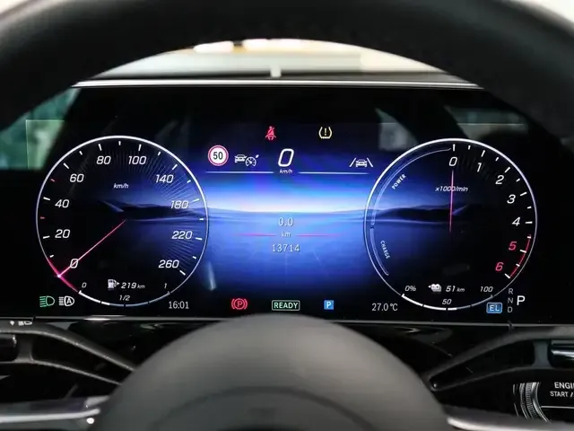 Mercedes-Benz E 300