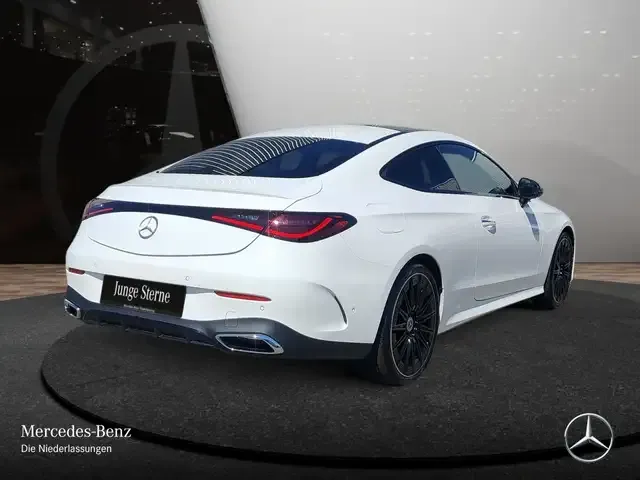 Mercedes-Benz CLE 200