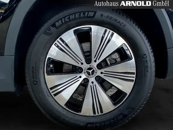 Mercedes-Benz EQA 300