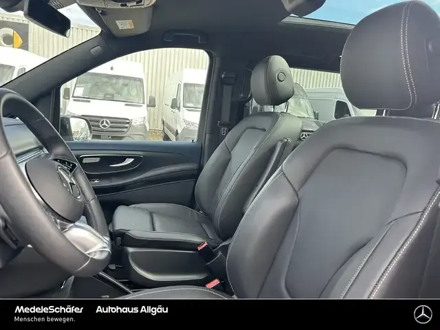 Mercedes-Benz EQV 300