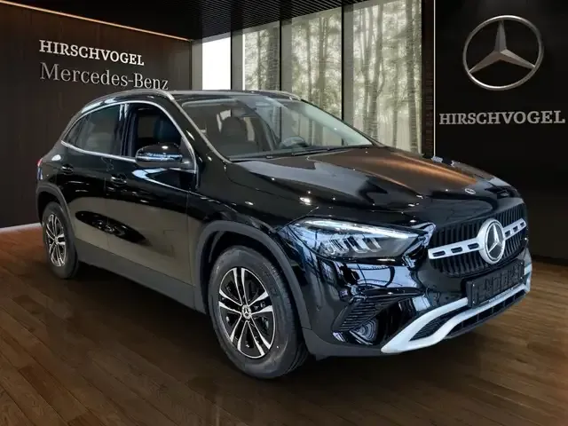 Mercedes-Benz GLA 180