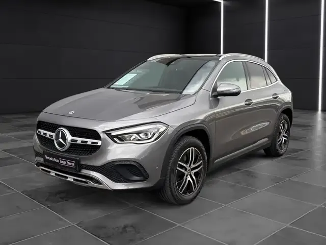 Mercedes-Benz GLA 250