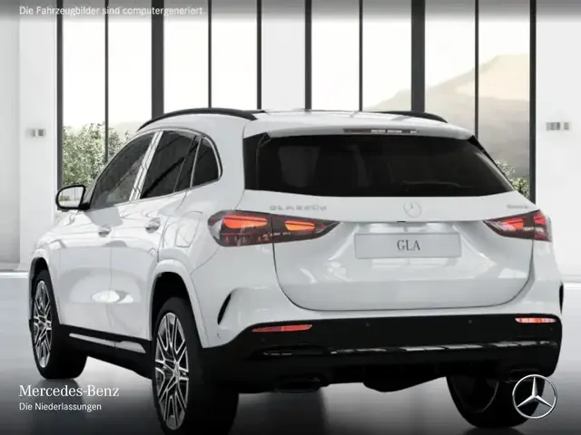 Mercedes-Benz GLA 220