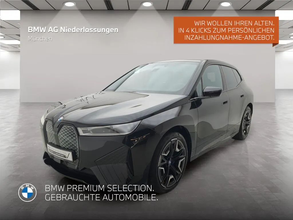 BMW iX