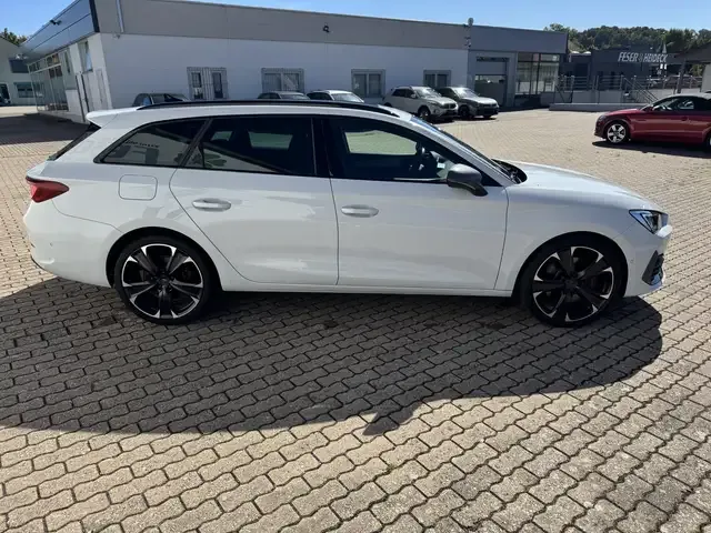 CUPRA Leon