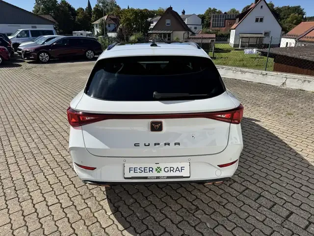 CUPRA Leon