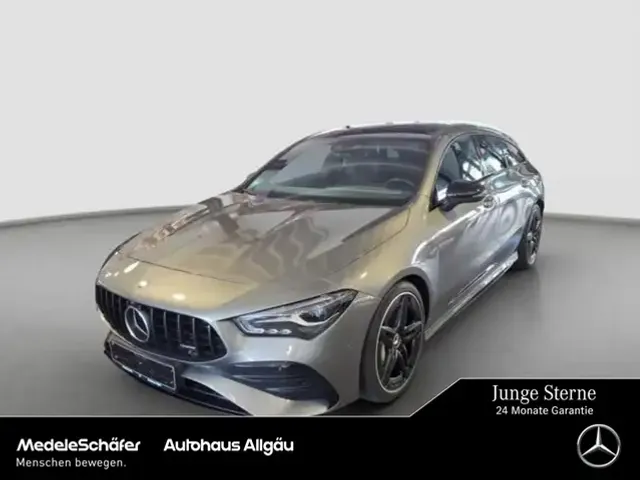 Mercedes-Benz CLA 35 AMG