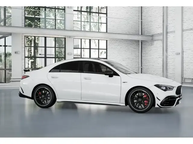 Mercedes-Benz CLA 45 AMG