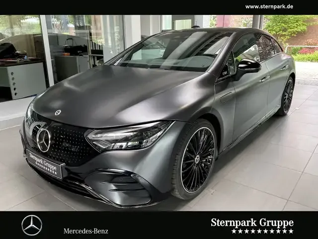 Mercedes-Benz EQE 300