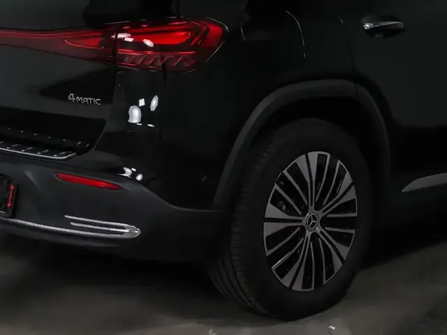 Mercedes-Benz EQA 300