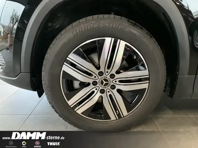 Mercedes-Benz EQA 300