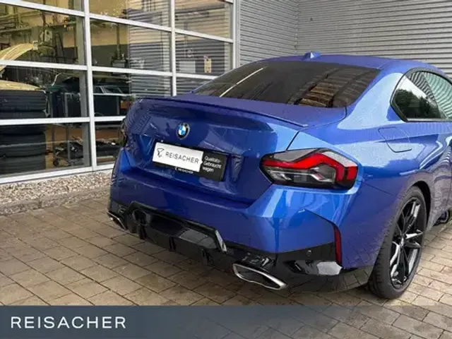 BMW 240