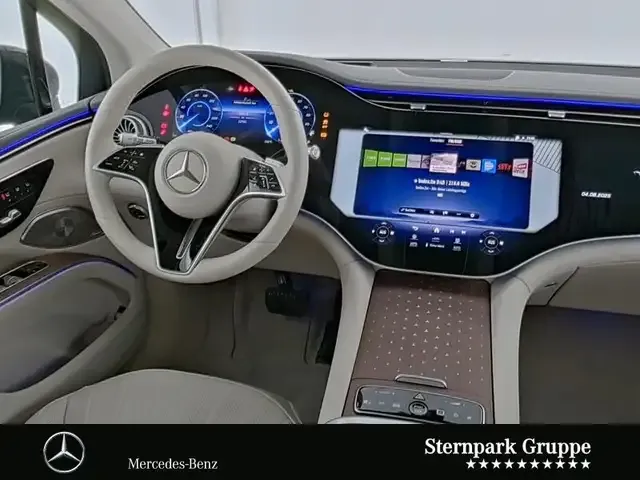 Mercedes-Benz EQS SUV