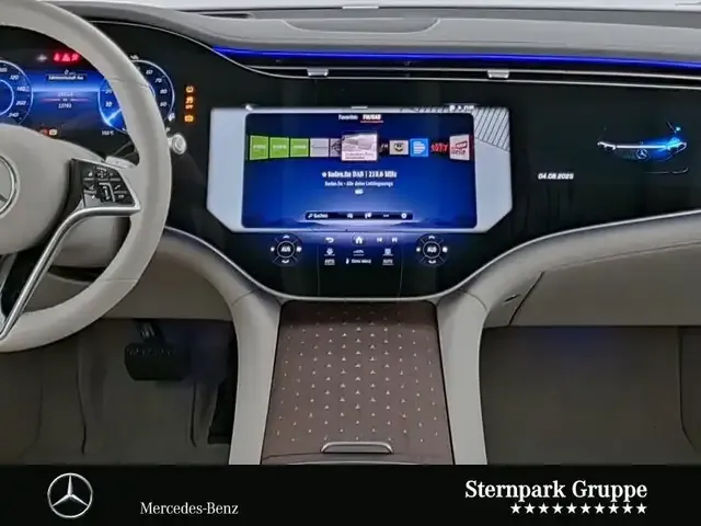 Mercedes-Benz EQS SUV
