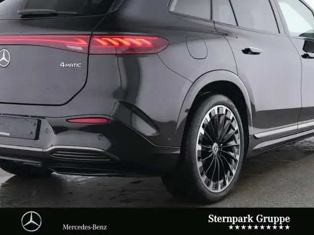 Mercedes-Benz EQS SUV