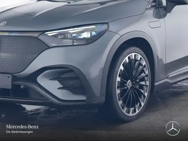 Mercedes-Benz EQE SUV