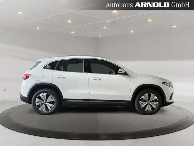 Mercedes-Benz EQA 300
