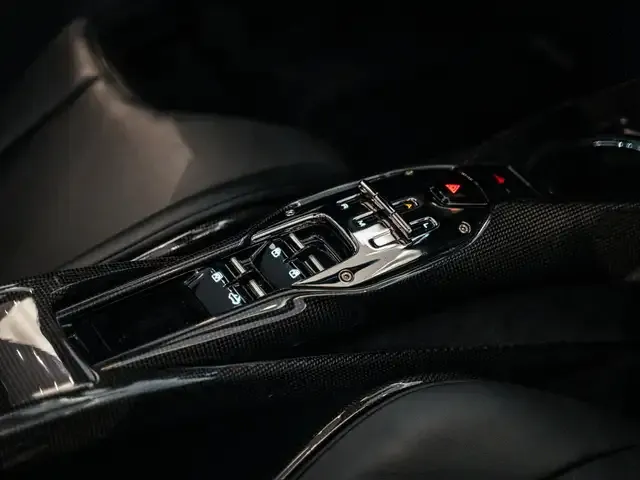 Ferrari 296