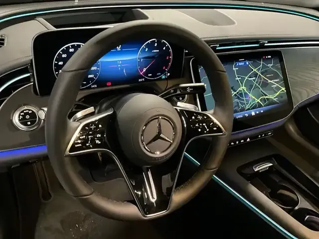 Mercedes-Benz E 220