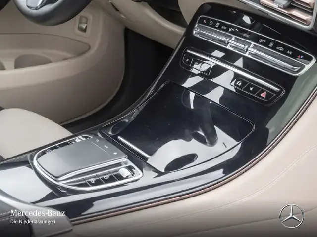 Mercedes-Benz EQC 400