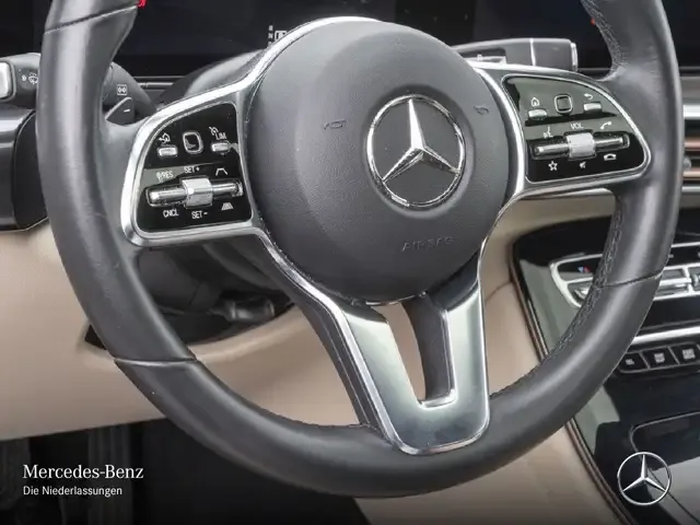 Mercedes-Benz EQC 400