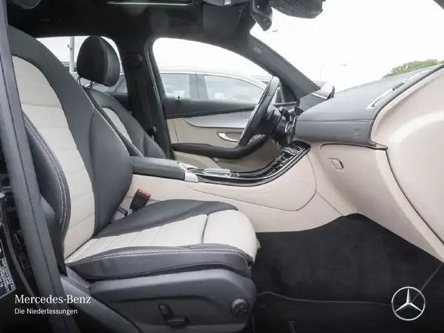Mercedes-Benz EQC 400