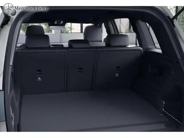 Mercedes-Benz GLB 220