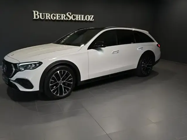Mercedes-Benz E 300