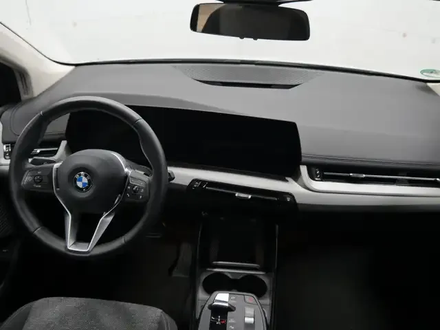 BMW 216