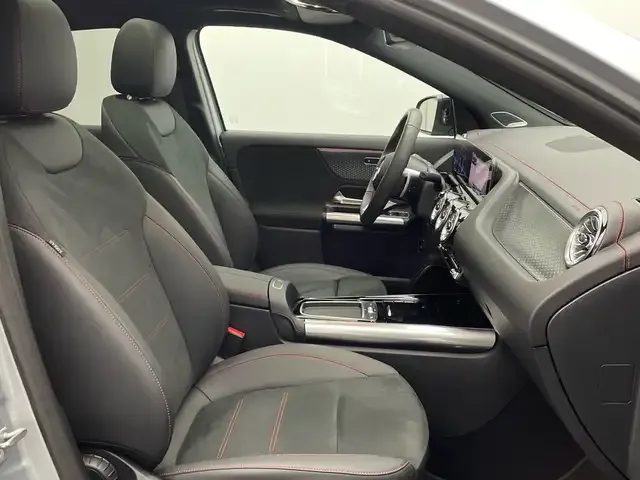 Mercedes-Benz EQA 350