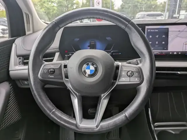 BMW 216