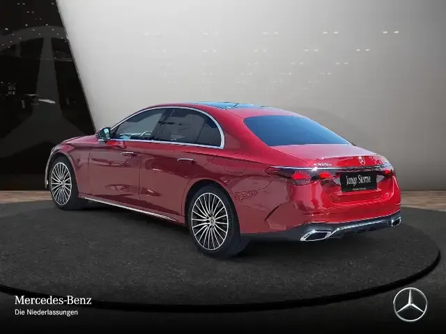 Mercedes-Benz E 300