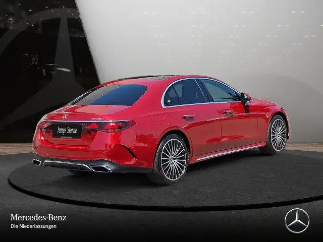 Mercedes-Benz E 300