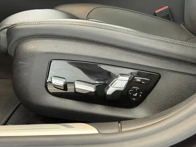 BMW 740