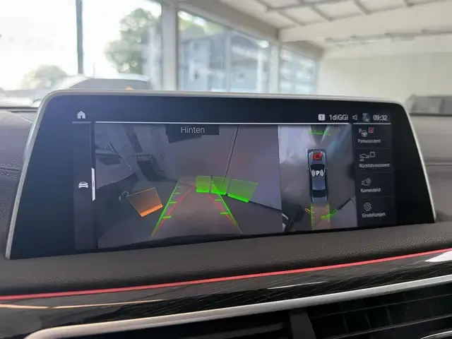 BMW 740