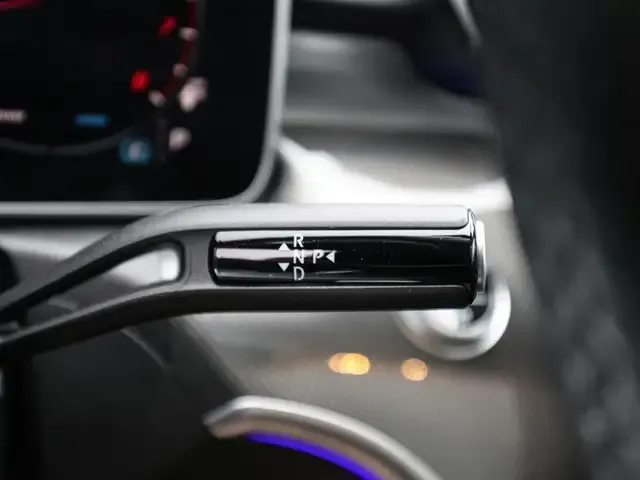 Mercedes-Benz CLE 200