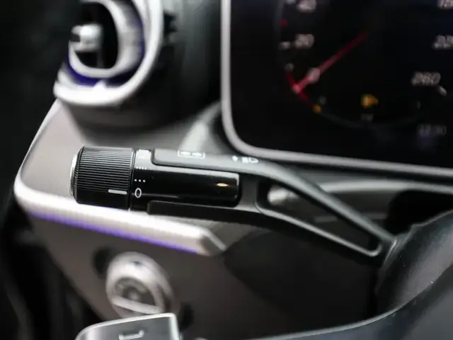 Mercedes-Benz CLE 200