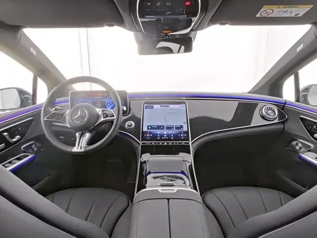 Mercedes-Benz EQE 350