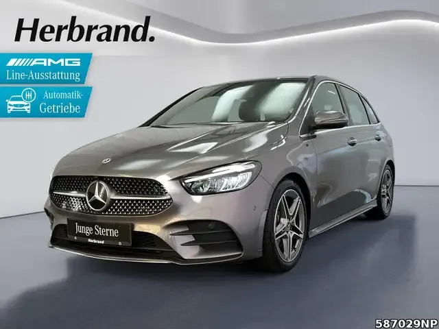 Mercedes-Benz B 180