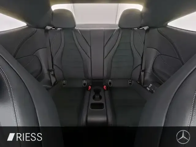 Mercedes-Benz CLE 300