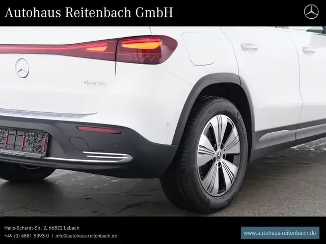 Mercedes-Benz EQA 300