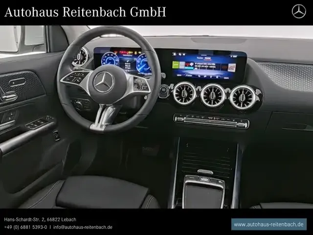 Mercedes-Benz EQA 300